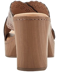 Earth Women's Qamra Leather Criss-Cross Platform Block Heel Sandals