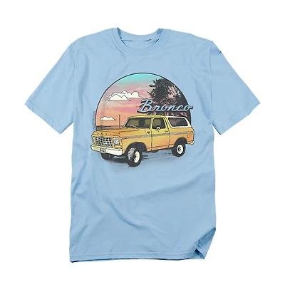 Mustang Men's Ford Bronco At The Beach T-Shirt