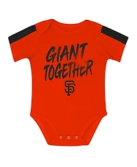 Outerstuff Baby Boys and Girls 3-Piece San Francisco Giants Double Down Bodysuit Pants