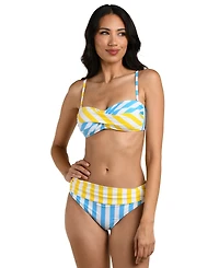 La Blanca Women's Coastal Club House Twist Front Bikini Top