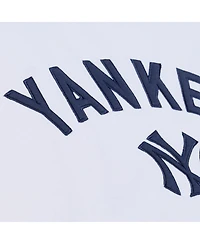 Mitchell & Ness Men's White New York Yankees Arctic Fleece Sweatshirt