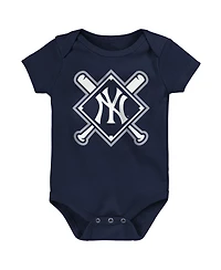 Outerstuff Newborn 3-Pack New York Yankees Home Plate Creeper Set