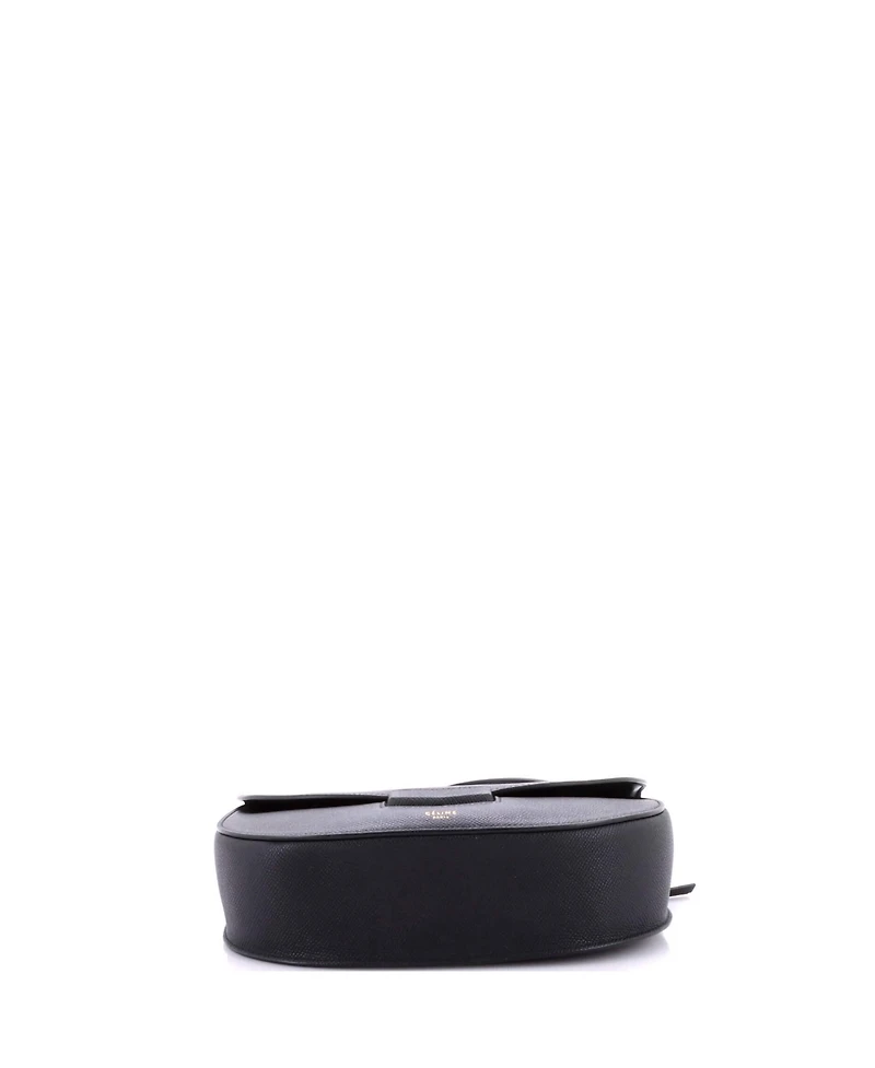 Pre-Owned Celine Medium Trotteur Crossbody Bag Grainy Leather