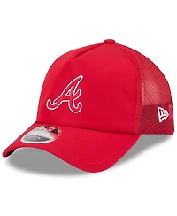 New Era Men's Atlanta Braves 2026 Batting Practice Apex 9FORTY Adjustable Trucker Hat