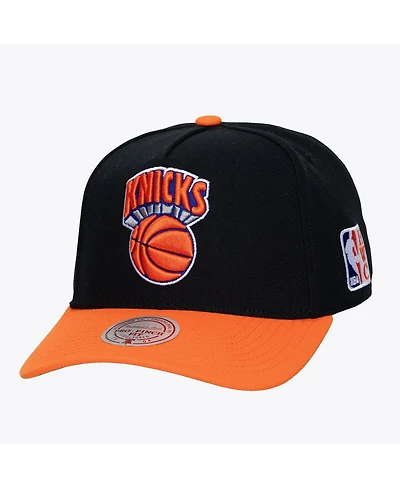 Mitchell & Ness Men's Black New York Knicks Hardwood Classics Legendary Away Pro-Pinch Adjustable Hat