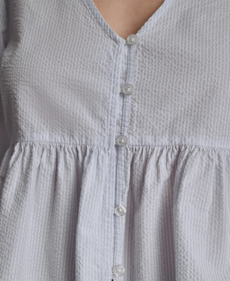Dkny Jeans Petite Puff-Sleeve V-Neck Top