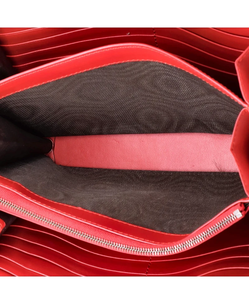 Pre-Owned Gucci Mini Gg Marmont Chain Wallet Matelasse Leather