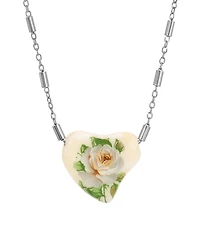 2028 White Heart Flower Necklace