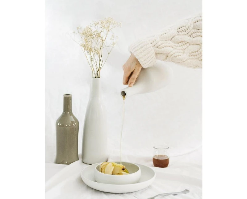Gharyan Stoneware, Stoneware Olive Oil Dispenser | Canard 34 ounce