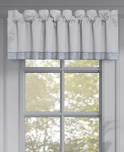 J Queen New York Boulevard Window Straight Valance, 18" x 88"