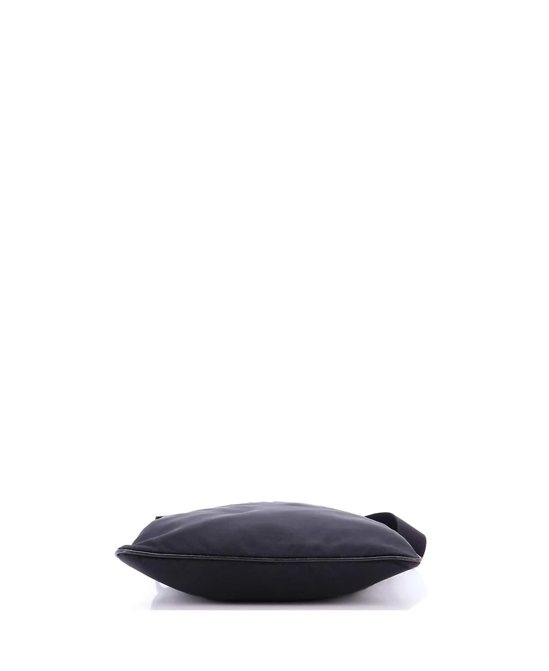 Pre-Owned Prada Medium Front Pocket Messenger Bag Tessuto