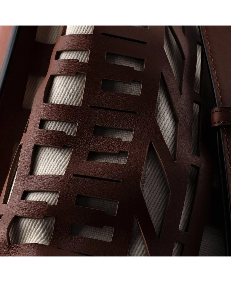 Pre-Owned Fendi Large Peekaboo Iconic Essential Bag Laser Cut Leather and Canvas