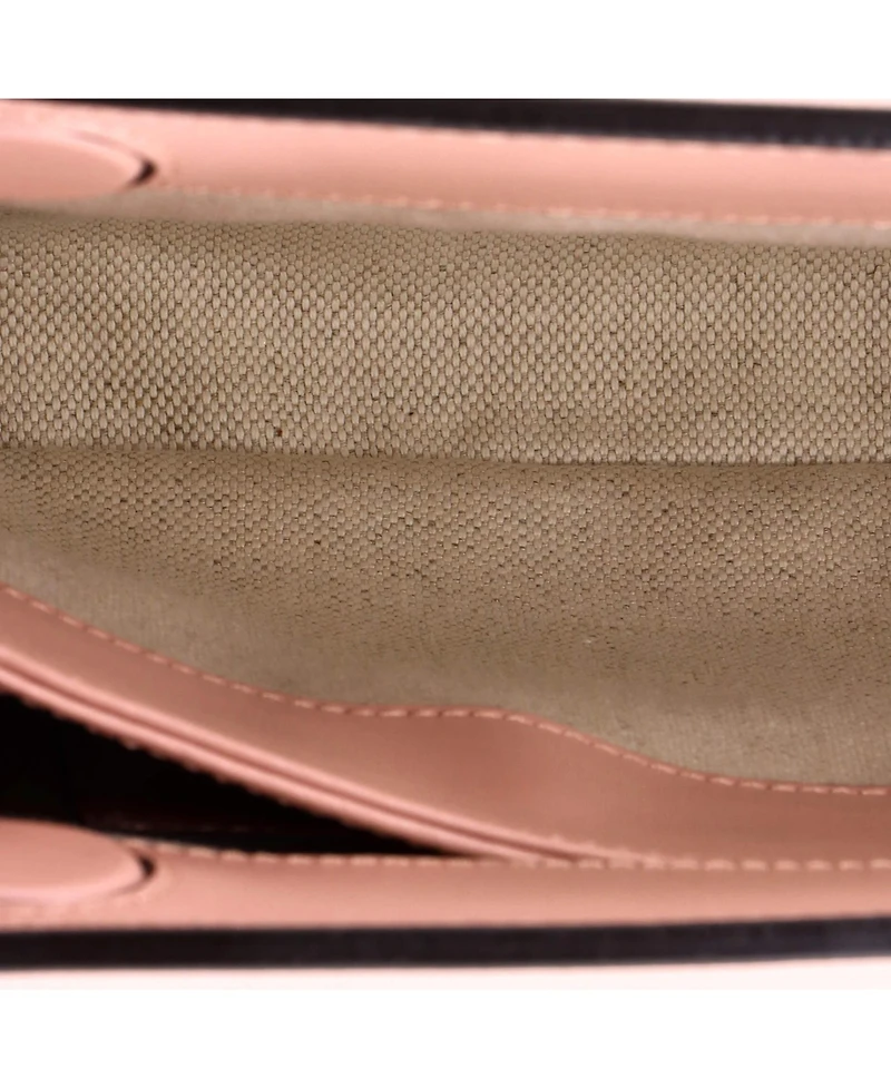 Pre-Owned Gucci Small Gg Shoulder Bag Gg Matelasse Leather