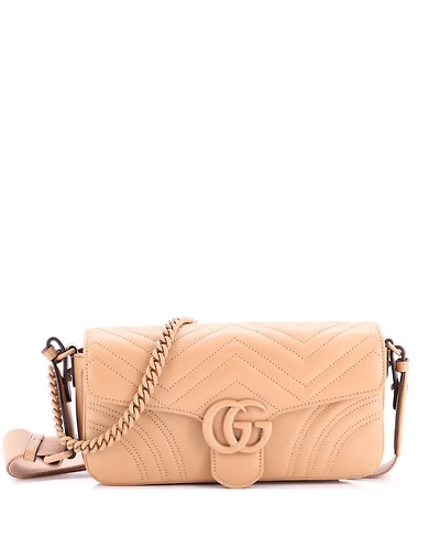 Pre-Owned Gucci Medium Gg Marmont Monochrome Flap Bag Matelasse Leather