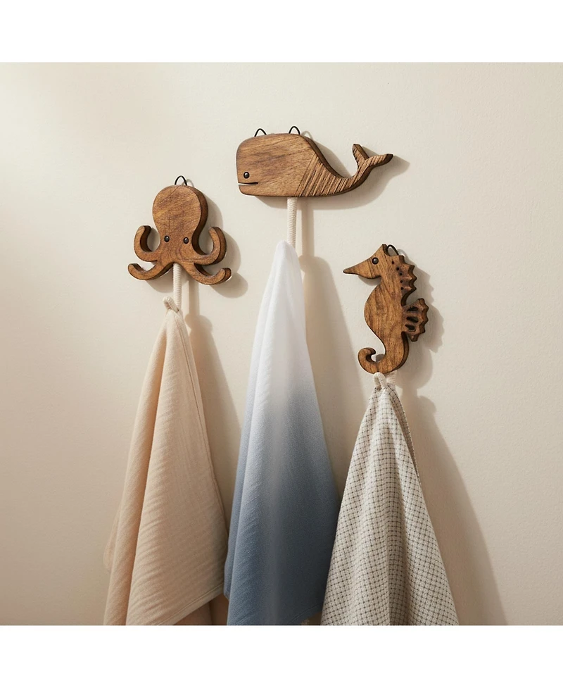 Yigii Sea Life Wooden Wall Hooks Set of 4 Handmade Animal Decorative Hooks for Nursery Beach Room