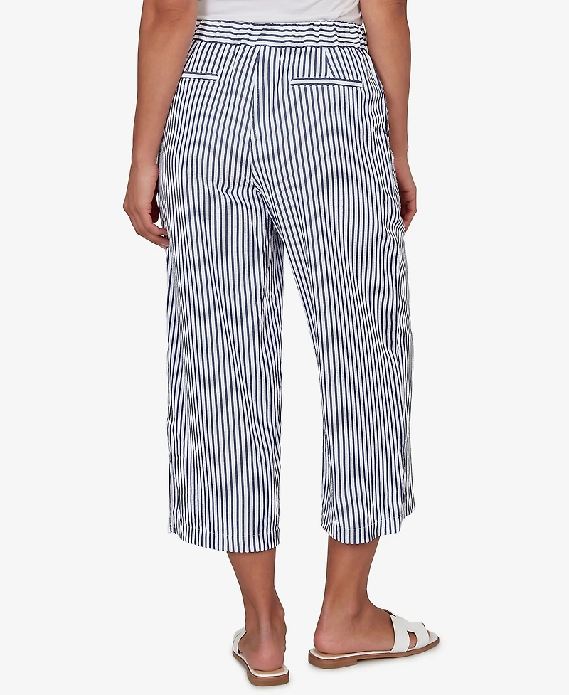 Ruby Rd. Petite Striped Seersucker Fly-Front Capri Pants