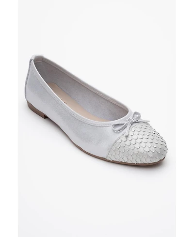 Forever and Always Shoes Copos Leather Bow Cap Toe Ballet Flat