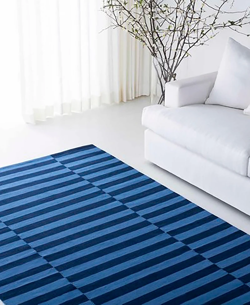 Lauren Ralph Lauren Ludlow Stripe LRL7350B Chambray 5' X 8' Area Rug