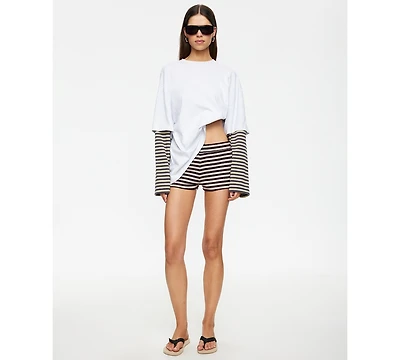 Lioness Women's Crewneck T-Shirt