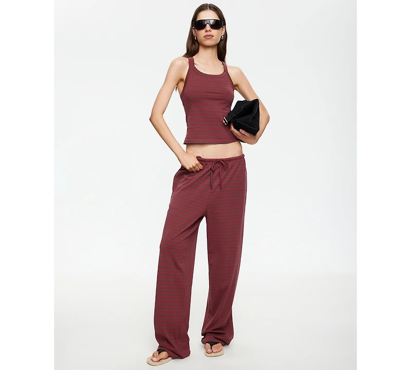 Lioness Women's Sleeveless Scoop Neck Top