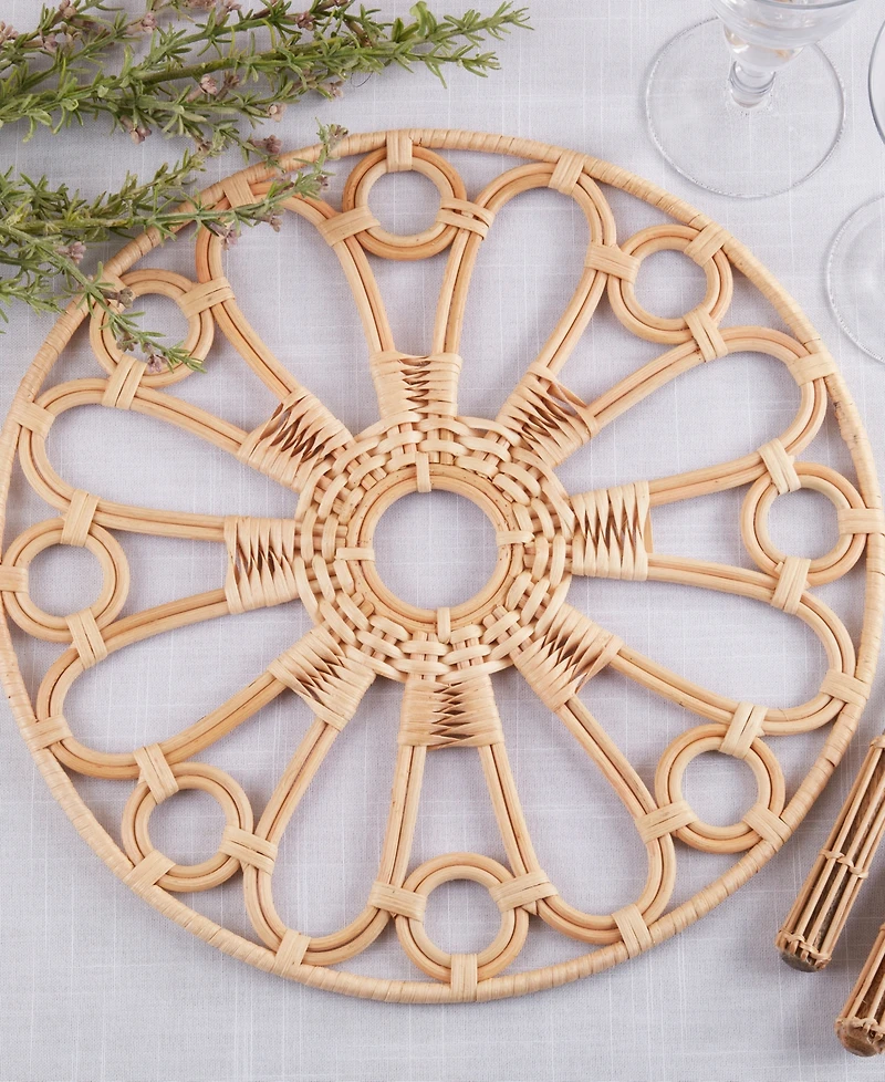 Saro Lifestyle Woven Rattan Round Placemats, Set of 4