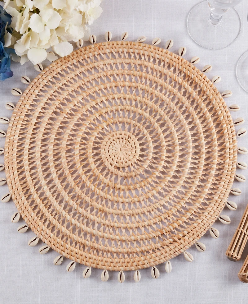 Saro Lifestyle Rattan and Shell Beaded Round Placemats, Set of 4