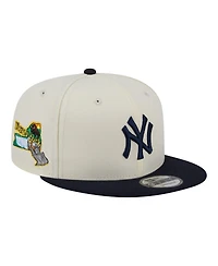 New Era Men's Cream/Navy New York Yankees Localized 9FIFTY Snapback Hat