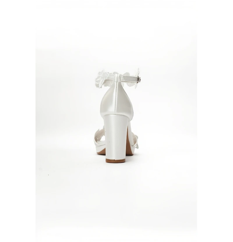 Forever & Always Shoes Women's Isadora Lace Bridal Heel