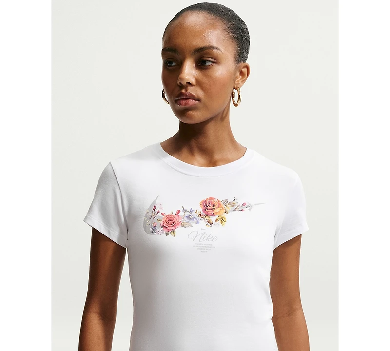 Nike Women's Sportswear Chill Knit Slim Cropped T-Shirt
