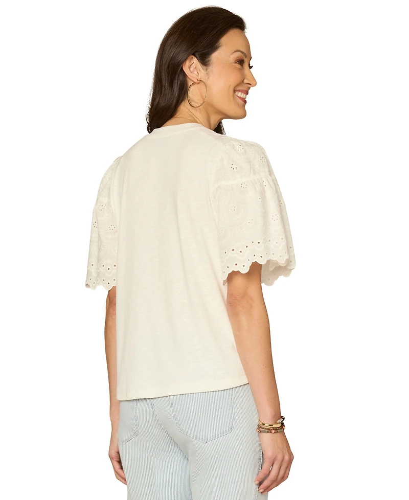 Democracy Petite Puff-Sleeve Crewneck Shirttail Hem Knit Top