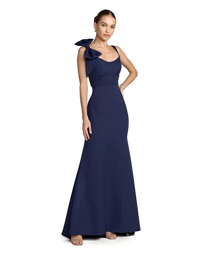 Mac Duggal Women's Scoop Neck Trumpet Gown with Bow Detail