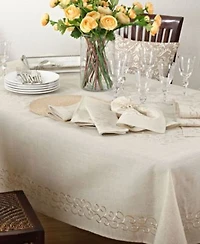 Saro Lifestyle Swirl Table Linen Collection