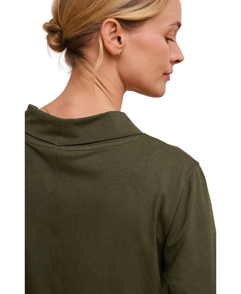 Celtic & Co. Women's Relaxed V Neck T-Shirt