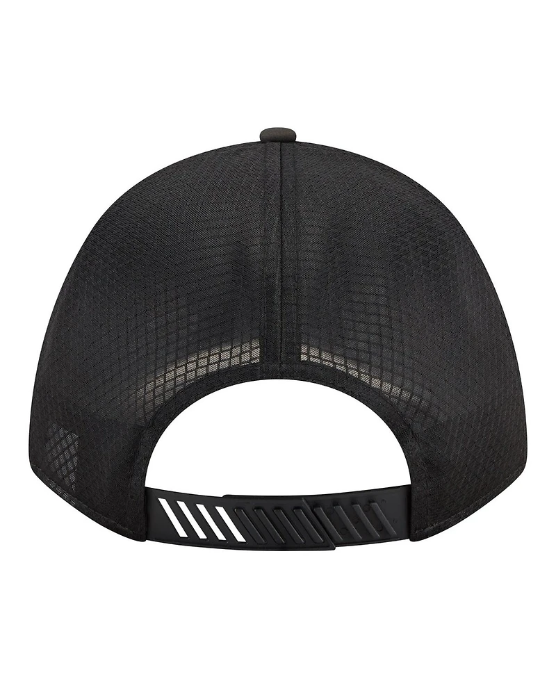 New Era Men's Black New York Mets Badged M-Crown A-Frame 9FORTY Trucker Adjustable Hat