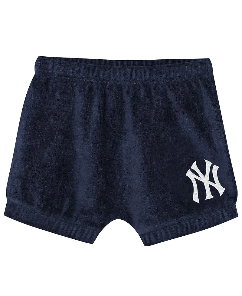 Outerstuff Girls Toddler 2-Piece Navy New York Yankees Hop Base Fashion T-Shirt and Shorts Set