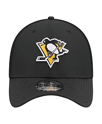 New Era Men's Black Pittsburgh Penguins Logo 39THIRTY Flex Hat