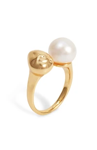 Retro Chic Eden Pearl Ring