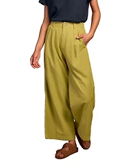 Celtic & Co. Women's Pleat Front Crop Pants