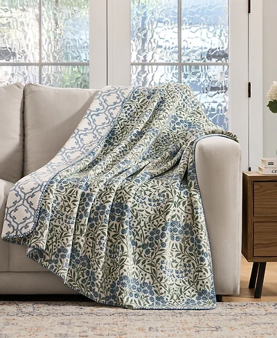 Tahari Home Capri Reversible Printed Plush Throw, 50" x 70"