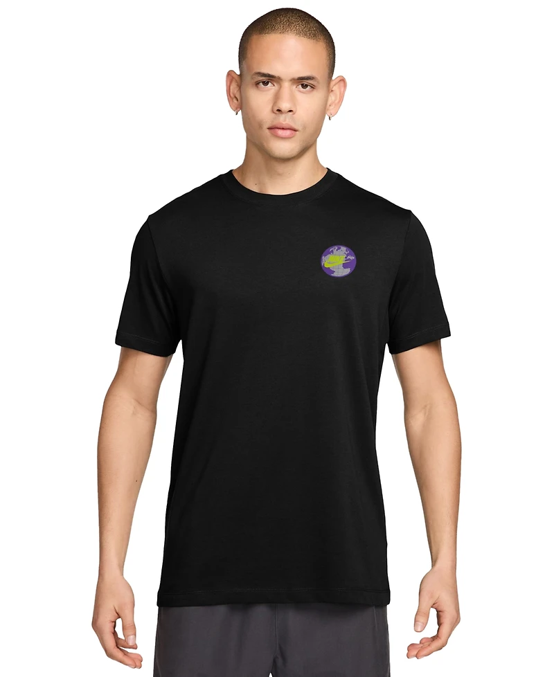 Nike Men's Sportswear Classic-Fit Short-Sleeve Graphic T-Shirt