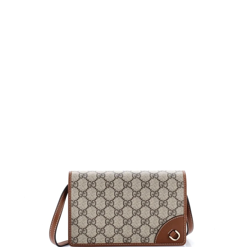 Pre-Owned Gucci Emblem Wallet on Strap Gg Coated Canvas