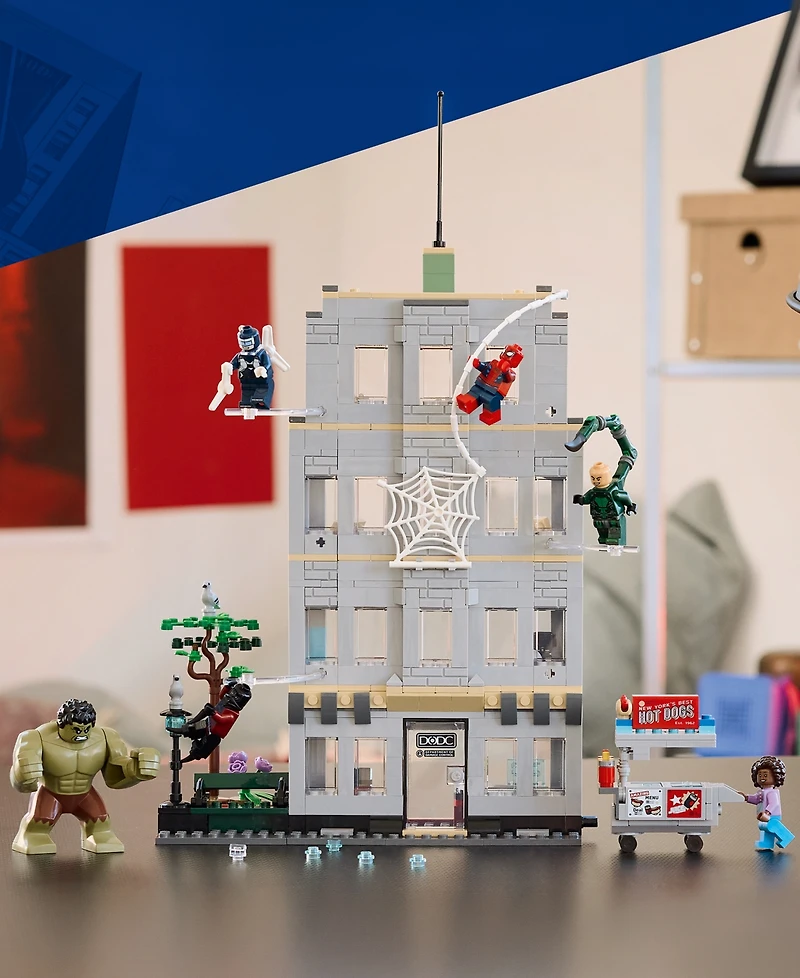 Lego Marvel Spider-Man vs. Hulk Epic Clash Building Set 76350, 534 Pieces
