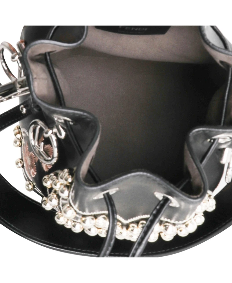 Pre-Owned Fendi Black Leather Studded Bow Mon Tresor Bucket Bag