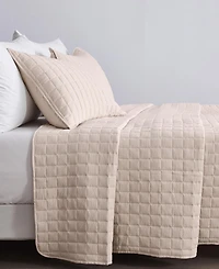Linery and Co. Seersucker Quilt Set With Shams