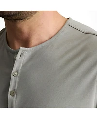 UNTUCKit Men's Regular Fit EcoSoft Short-Sleeve Henley