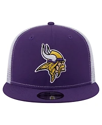 New Era Men's Purple Minnesota Vikings Core Team 9FIFTY Trucker Snapback Hat