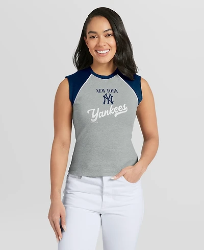 Wear by Erin Andrews Women's Heather Gray New York Yankees Cropped Raglan Tank Top