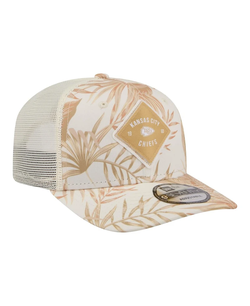 New Era Men's Tan Kansas City Chiefs Tonal Palm Coolera 9SEVENTY Adjustable Trucker Hat