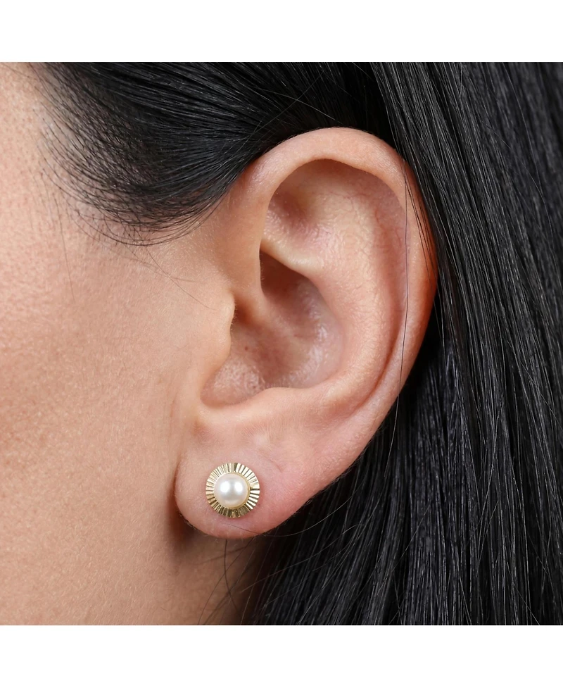 The Lovery Fluted Pearl Screw Back Stud Earrings