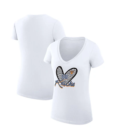 G-iii 4Her by Carl Banks Women's White New York Knicks Super-Slim Fit Lightweight Leopard Heart V-Neck T-Shirt